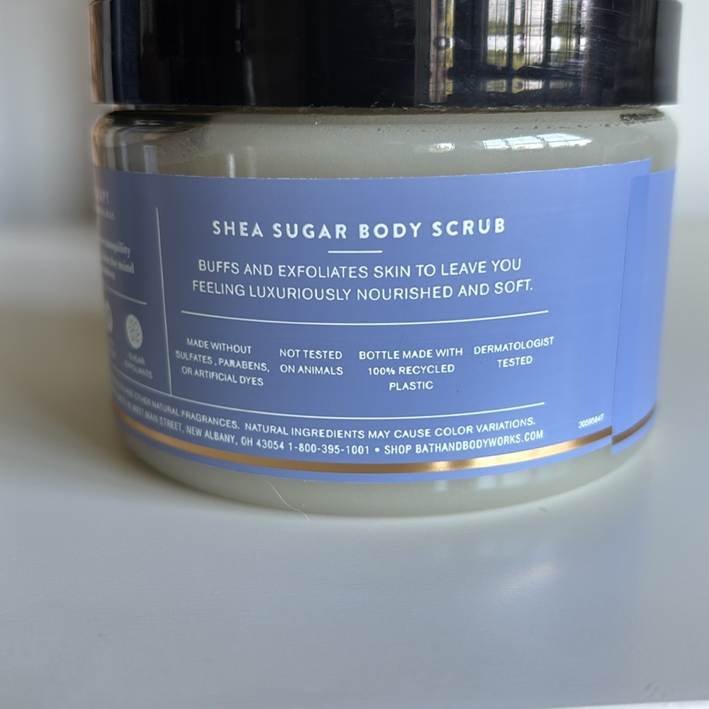 Aromatherapy Lavender & Vanilla Body Set Bath & Body Works - Picture 7 of 8